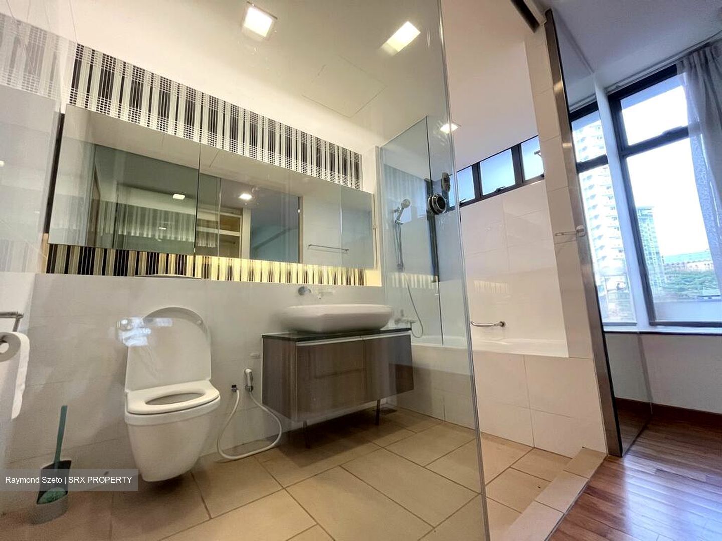 38 Amber (D15), Condominium #458877411